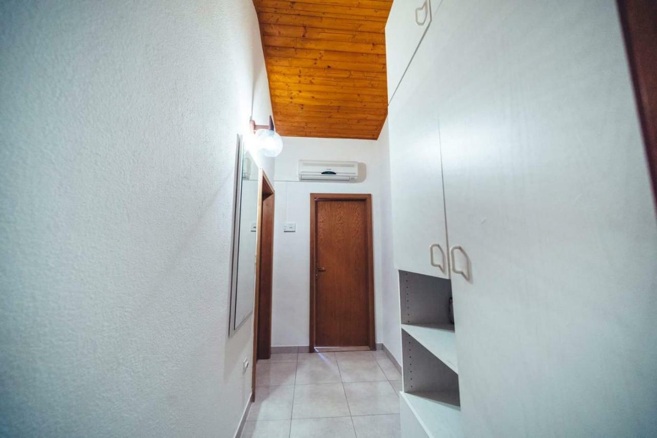 Apartments Juric Целина Экстерьер фото